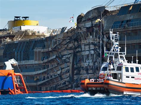 cruise ship wreck today